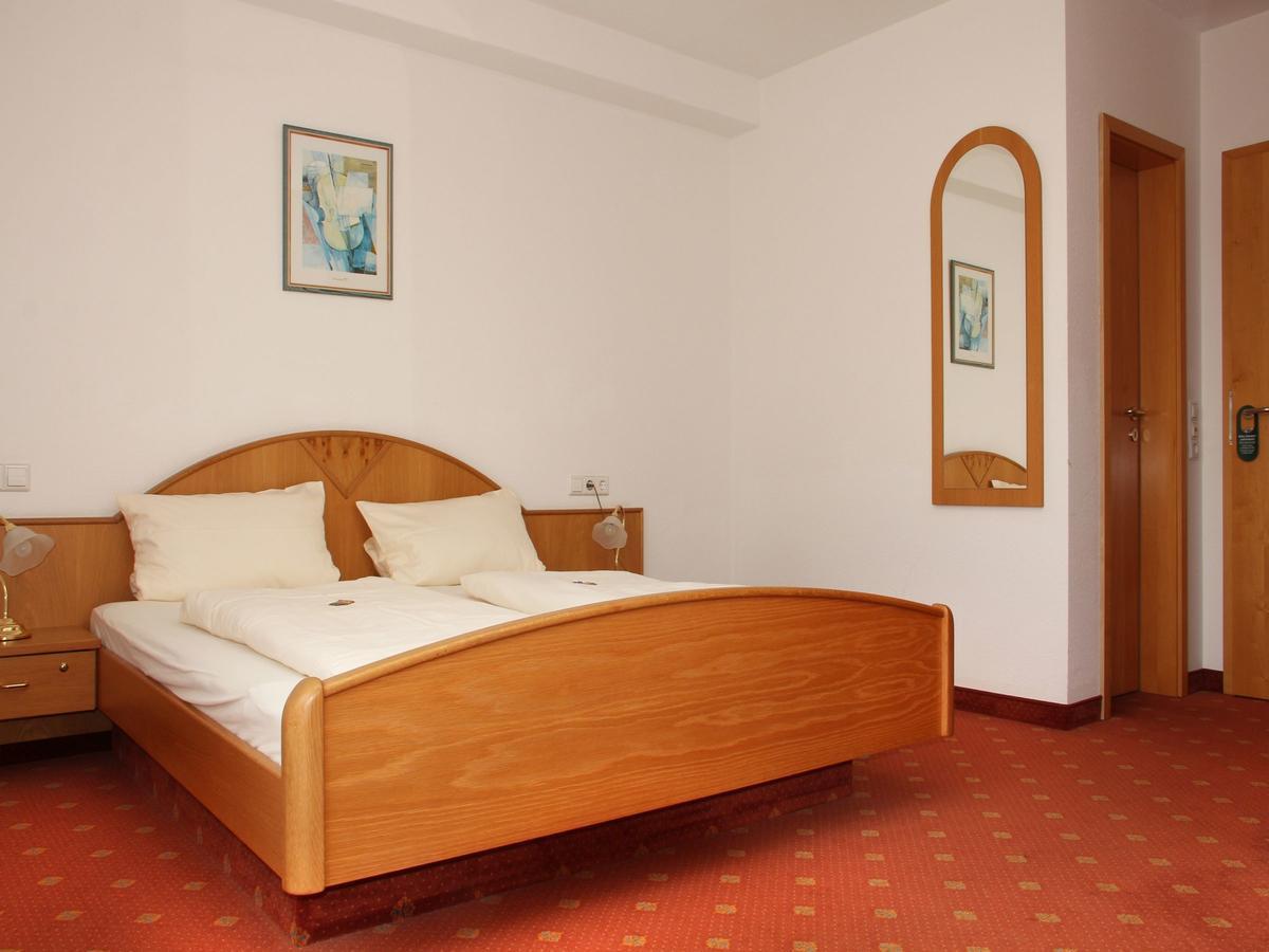 Gasthof Roessle Фоґтсбурґ Номер фото